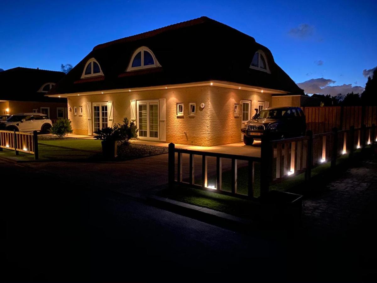 Beach Bungalow Hellevoetsluis Bagian luar foto