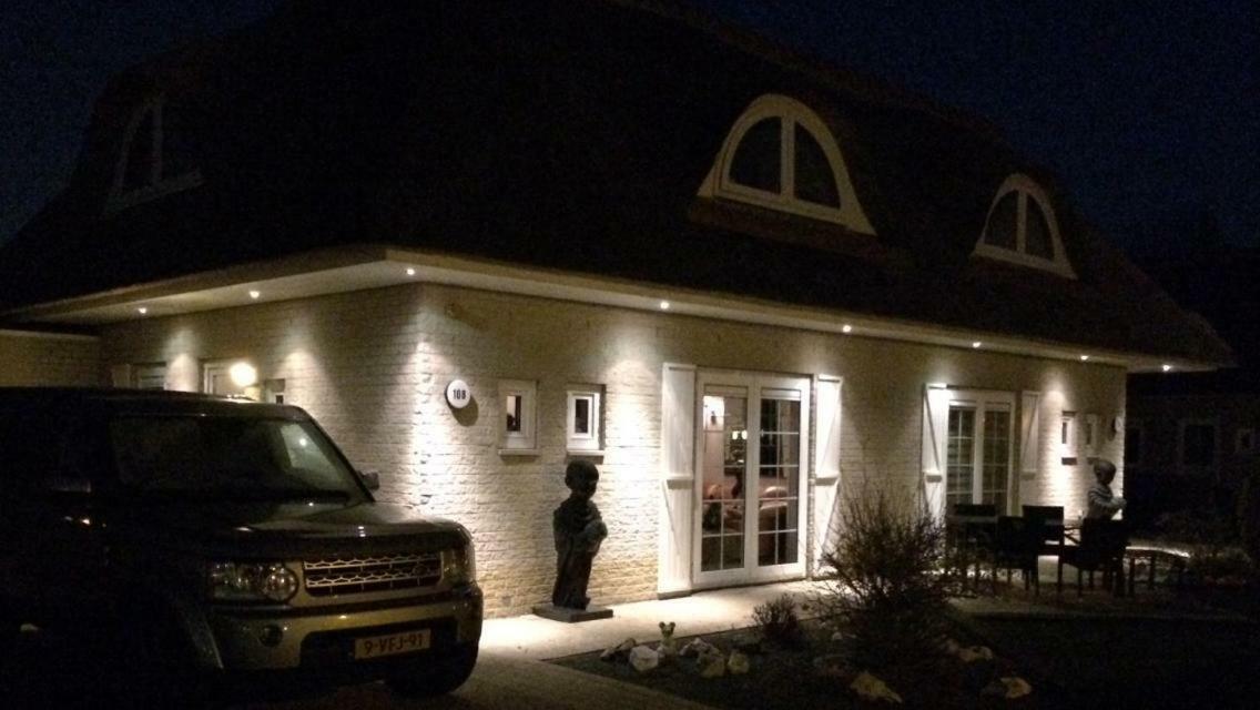 Beach Bungalow Hellevoetsluis Bagian luar foto